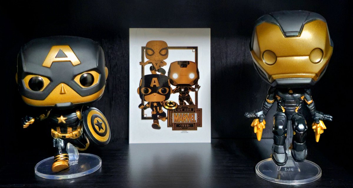 ADriftingNerd's tweet photo. #PopArt
#Marvel 85th Anniversary #CaptainAmerica and #IronMan
#Funko #CollectorCorps #FunkoPop #FunkoFamily https://t.co/wxHLkDFGgK