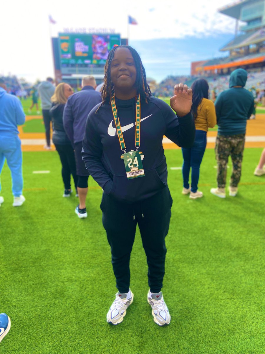 Had a great time at Baylor today thank you for having me out!!!!! #SicEm <a href="/adub2831/">Adub2831</a> @BU_CoachCollins <a href="/CoachKSmith__/">Kelvin Smith, M.Ed.</a> <a href="/CoachK_Hall/">Coach Khenon Hall (BAYLOR)</a> <a href="/SicemRecruiting/">Baylor Football Recruiting News</a> @KingFrazierJr