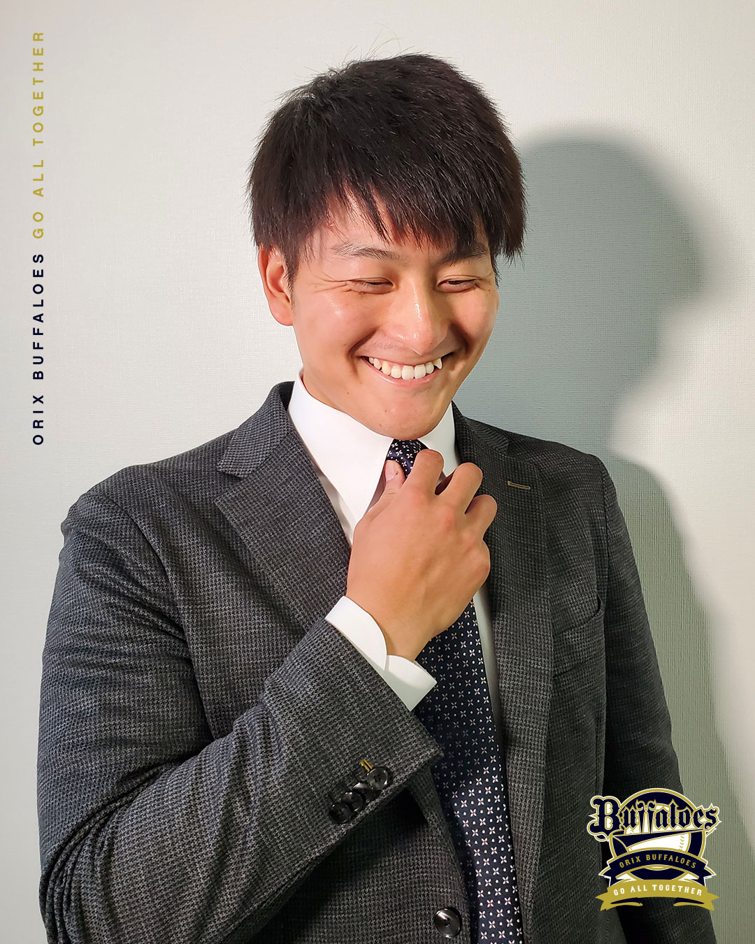 オリックスバファローズ　高島泰都　ユニフォーム Amazon.co.jp: オリックス バファローズ ユニフォーム 高島 髙島