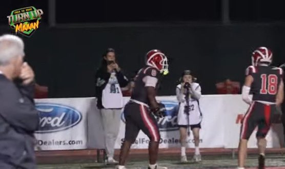Samtmcpherson's tweet photo. what an honor to be able to film mater dei vs st. john bosco https://t.co/sbOIIVXTmB