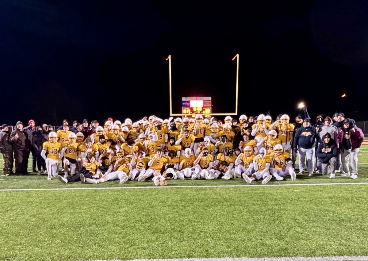 CameronOHara15's tweet photo. Great TEAM win vs Highlands 🏈

Semi-State Champions🏈61-23🔥

Shoutout to my guys in the trenches @CooperFootball  for leading us to the 5A Kentucky State Championship game @KrogerField next week‼️

14-0🎯
#GoJags
#onemore
#TYG https://t.co/ixSi1B0pKr