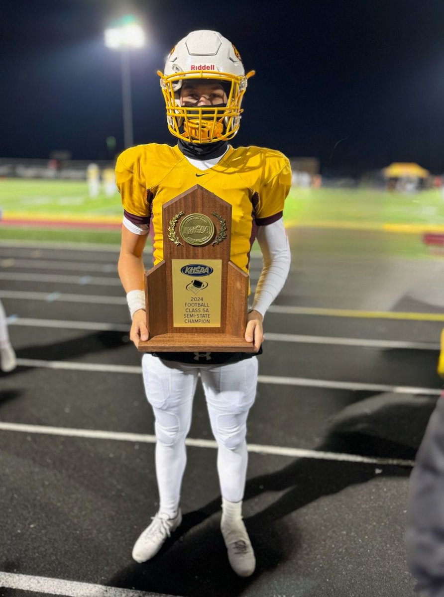 CameronOHara15's tweet photo. Great TEAM win vs Highlands 🏈

Semi-State Champions🏈61-23🔥

Shoutout to my guys in the trenches @CooperFootball  for leading us to the 5A Kentucky State Championship game @KrogerField next week‼️

14-0🎯
#GoJags
#onemore
#TYG https://t.co/ixSi1B0pKr