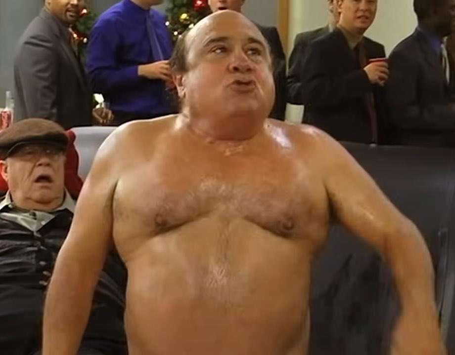 bishonentype's tweet photo. BREAKING:🚨

Danny DeVito cast as Alex Jones in new Adam McKay movie THE INFO WAR https://t.co/Ax7imWECH4
