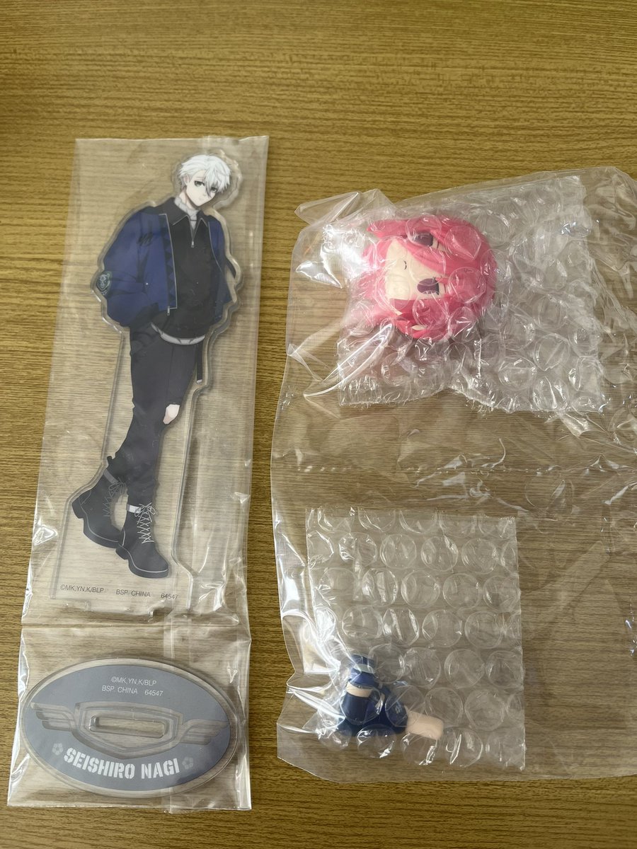 m3n4m2's tweet photo. 【交換】ブルーロック 一番くじ

譲
Ｅ賞  ちょこのっこ千切
F賞  アクリルスタンド凪

求
Ｅ賞  潔
F賞  潔、蜂楽、千切、凛

同種交換
郵送でのお取引
まとめての方優先 https://t.co/13gFIo1AKU