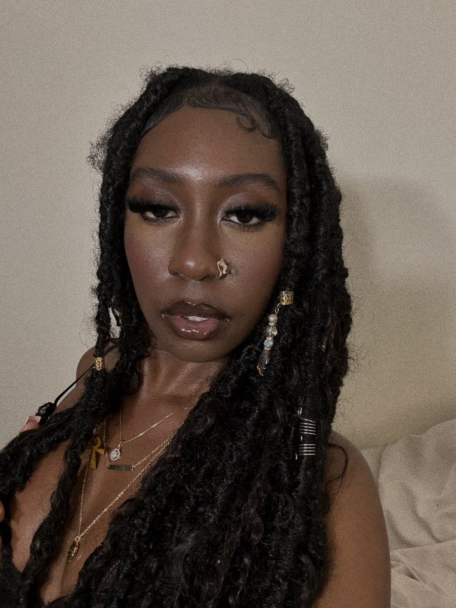 GoddessSynai's tweet photo. Your favorite chocolate goddess

Findom Finsub Whalesub HumanATM paypig Paypiggy walletdrain Slavetraining cashcow humanwallet findomdrain Finbrat Brat Goddess Spoiledbrat luxurydomme luxuryfindom ebonyfindom spoonspig softdomme https://t.co/6xdbO1E9fG