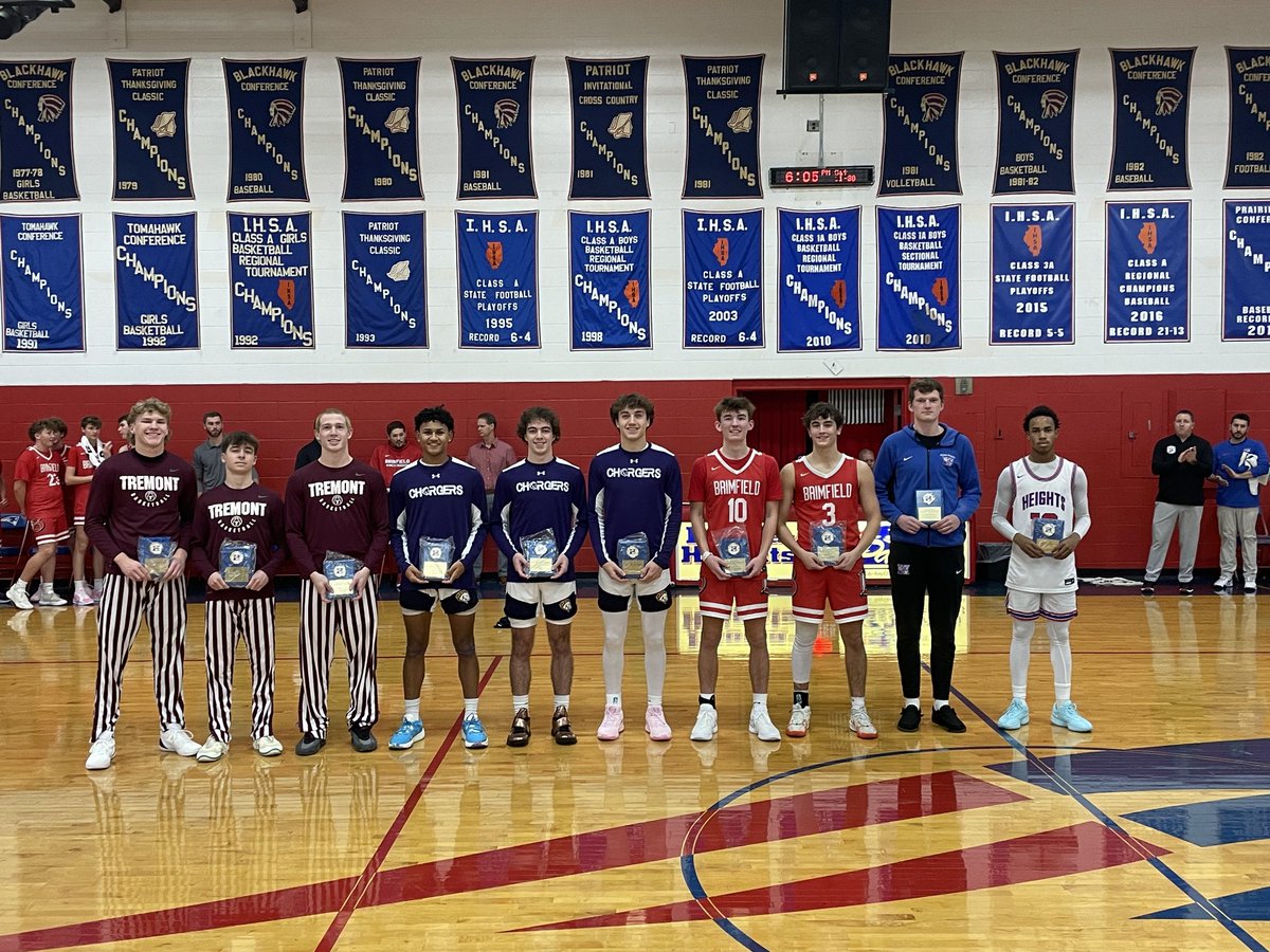 Proud of my guys <a href="/Xohandles10/">Deandre Marks</a> and <a href="/MarfellBarrett/">Barrett Marfell</a> for being selected all tournament team even though Barrett was only able to play in 2 games. #DoYouBeUs
