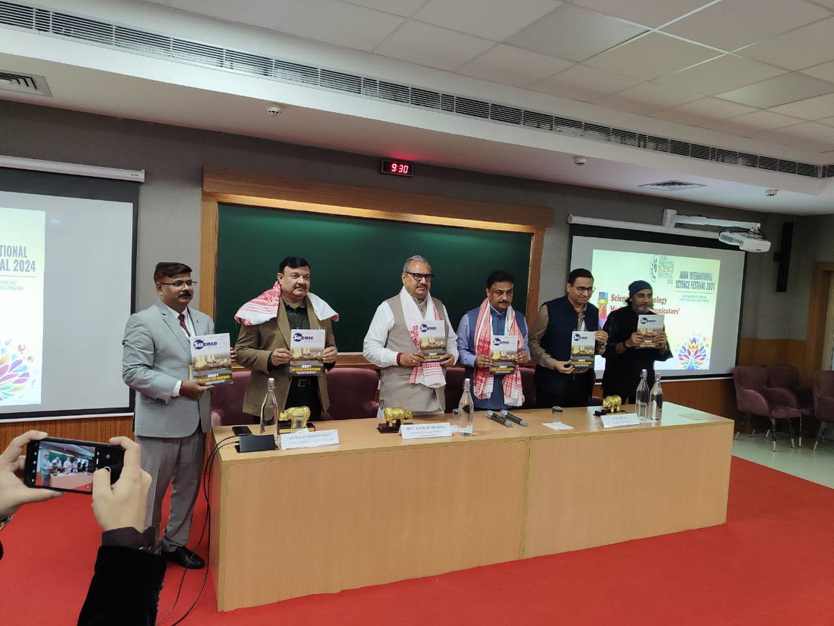 Inauguration of S&amp;T Media and Communicators' Conclave Event at IISF 2024

#IISF2024 <a href="/Vibha_India/">Vijnana Bharati</a>