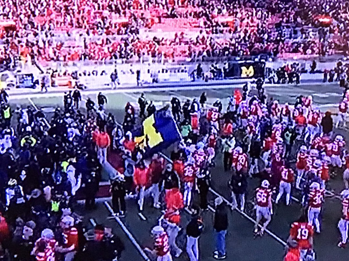 G12Rocco's tweet photo. Tempers flared after the huge Michigan upset over Ohio State!
Police were forced to use pepper spray to restore order. #MichiganvsOSU https://t.co/Awd5Hq4eki