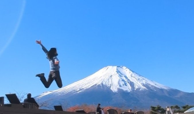 綺麗な富士山にジャンプ！JUMP！
