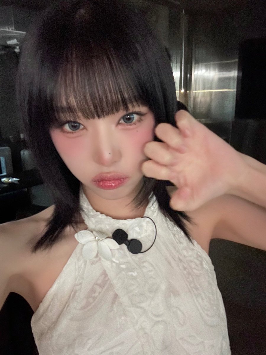 zeosang's tweet photo. https://t.co/pDfRdrodG4