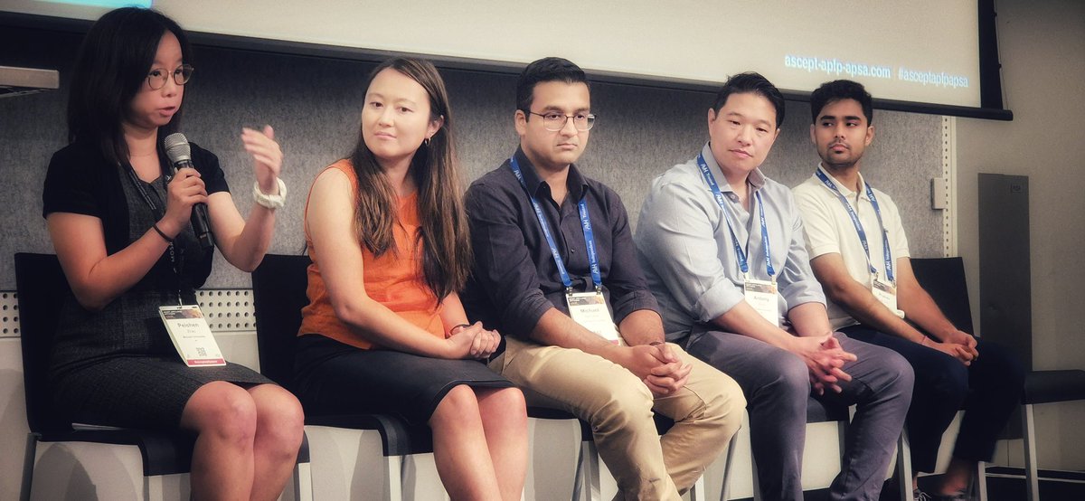 Elva Zhao (@ppelvazhao) on Twitter photo Seems like I am really trying to make a point here 😜😜 thanks <a href="/NilushiKarunar2/">Nilushi (Nel) Karunaratne</a> for the photo 🥰🥰 Seems like I am really trying to make a point here 😜😜 thanks <a href="/NilushiKarunar2/">Nilushi (Nel) Karunaratne</a> for the photo 🥰🥰