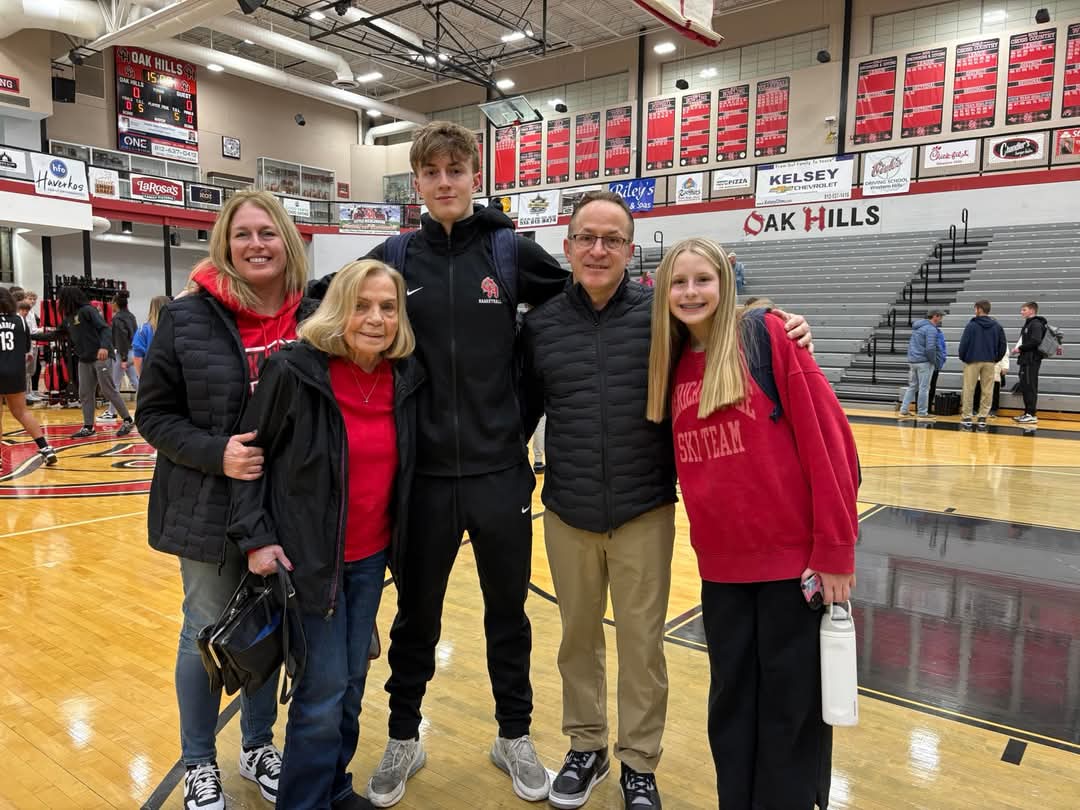 NEW CHAPTER 
OAK HILLS HIGH SCHOOL