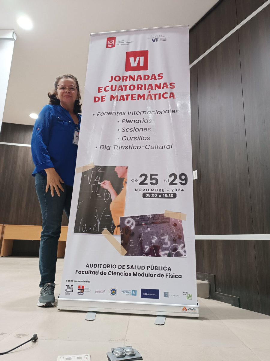 GZuritaH's tweet photo. Presentación de una investigación en el área de #AnalisisFuncional de la doctora MireyaBracamonte en las VI #JornadasEcuatorianas de #Matemáticas. ESPOCHRiobamba. https://t.co/oDnTZx2Mse