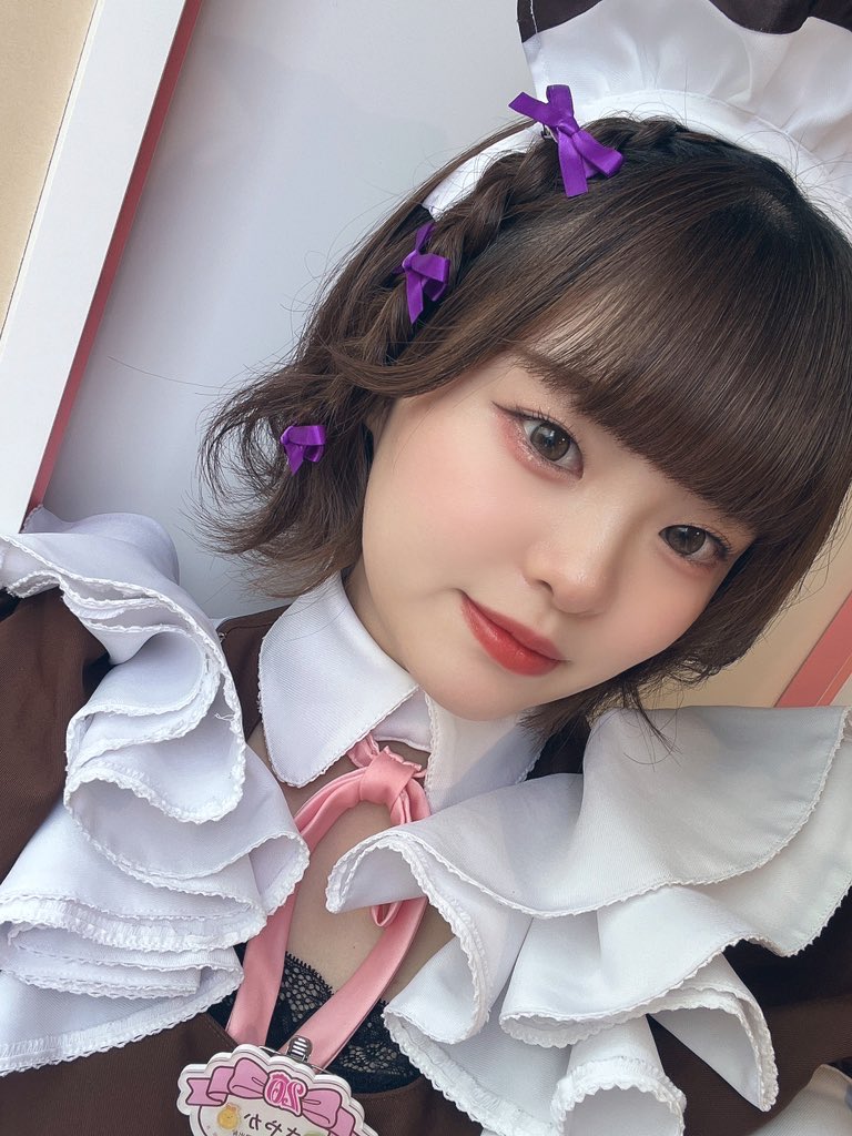 あかさま確認ページ♡ 顔じゃないよって話 / まぁ服でもないんだけど… 顔は変えずらい