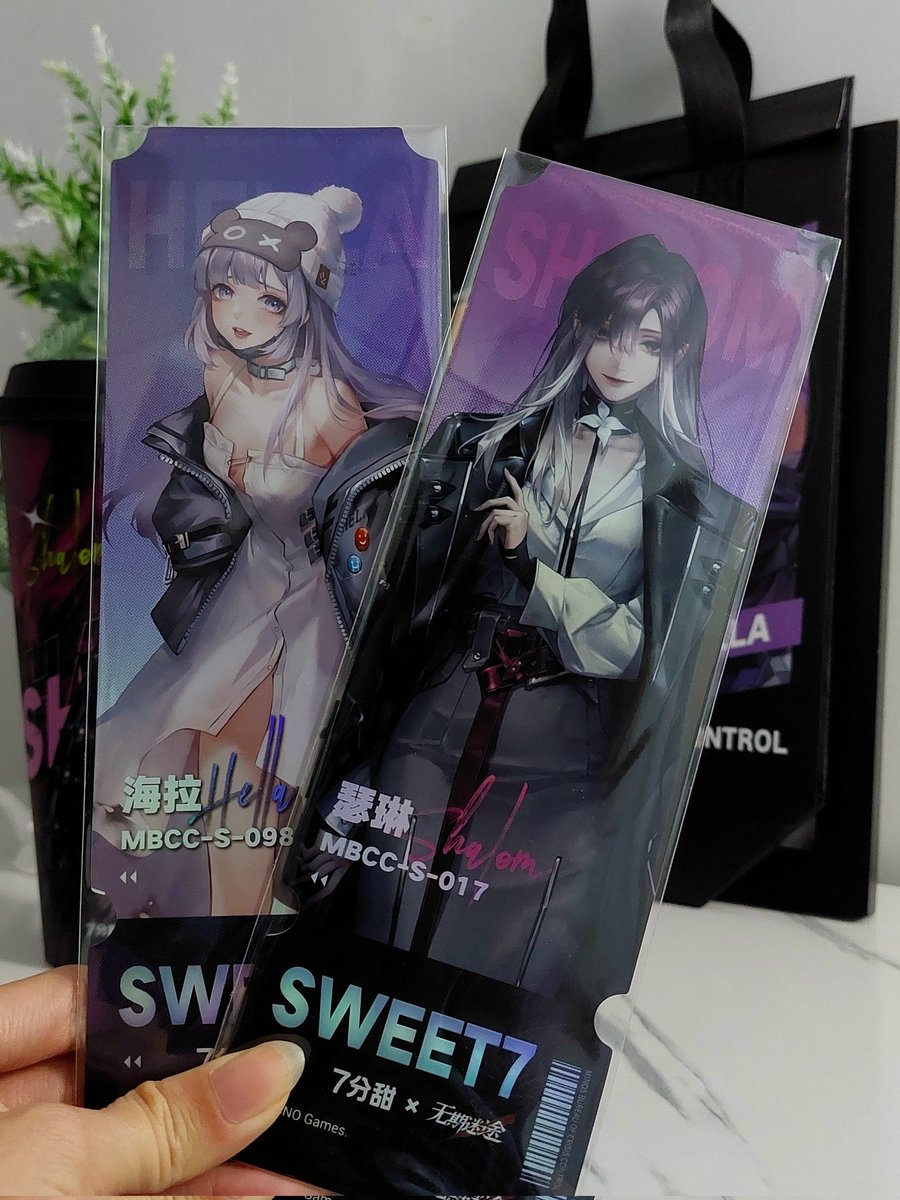 Colapsar_17's tweet image. Finally get lovely Shalom and Hella
It's such a tough battle to get them
Just in 1 hour, and they're already soldout

And Bianca my sweet apple, sorry I can't drink anymore

#PathtoNowhere x #SWEET7