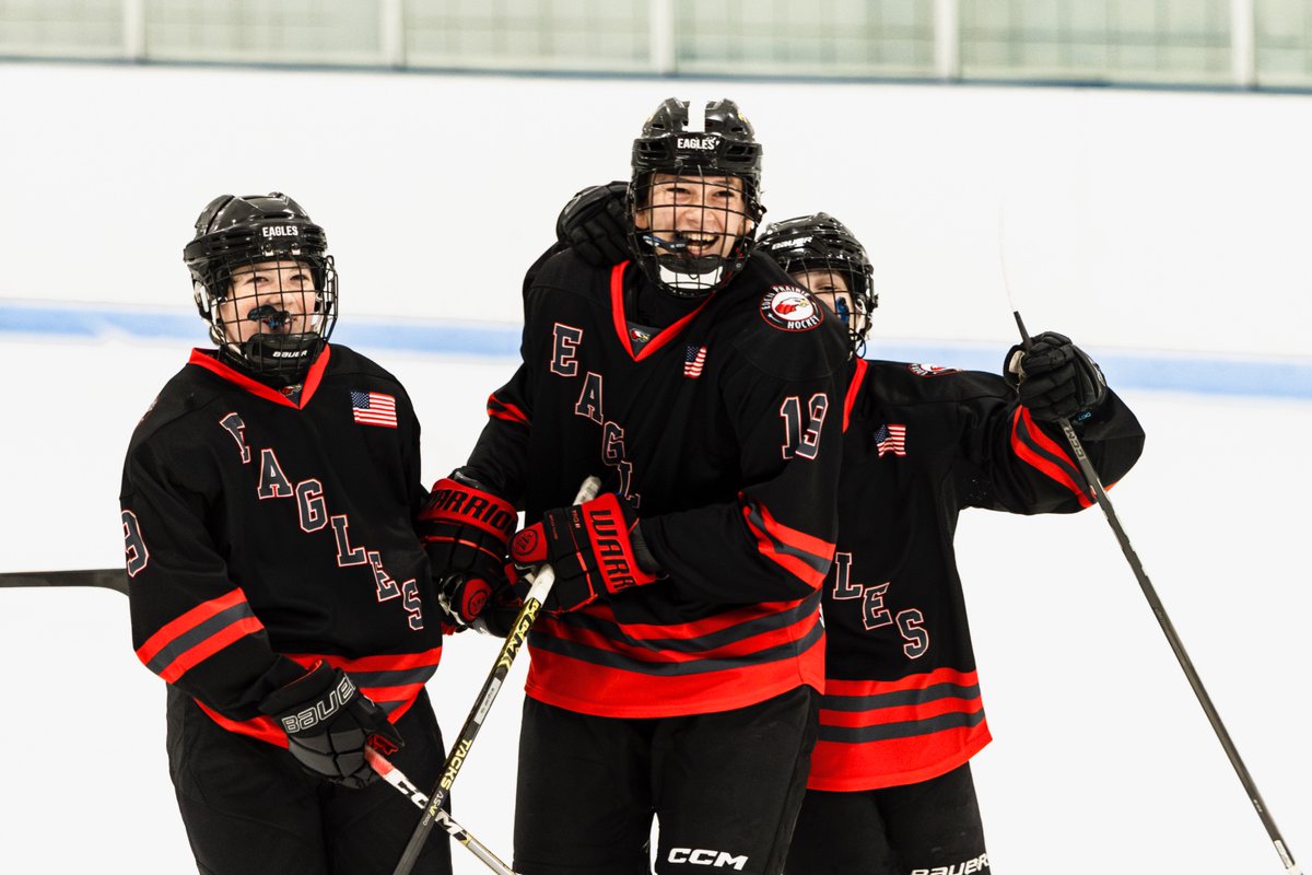 YouthHockeyHub's tweet photo. Gobbler 2024 
Bantam Semifinals 

10:30 AM 
Neebing vs. Wayzata 

11:45 AM 
Eden Prairie vs. Prior Lake 

LIVESTREAM LINK >>> https://t.co/qStt87ABW0 https://t.co/cp8hhPtLsH