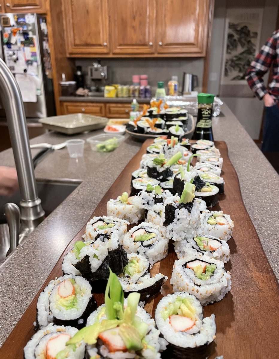 A (new) tradition like none other :)
Friendsgiving w/ Asian foods only. Glory.