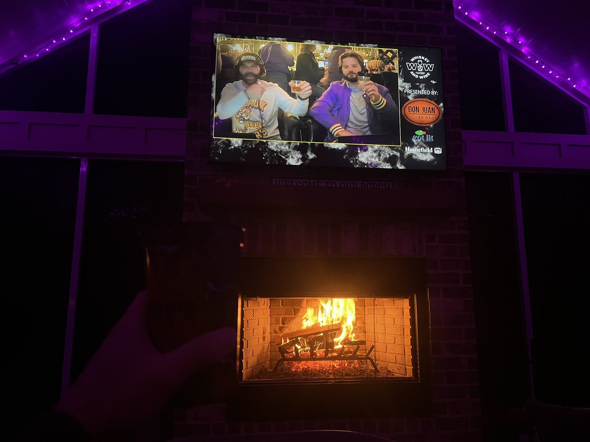 sam_lemoine5's tweet photo. @MattMoscona  and @TBob53 https://t.co/TcpeGYSW6O