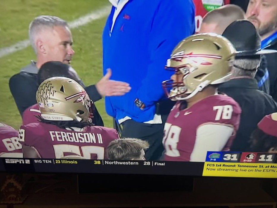 CorryAKnowles's tweet photo. "Mr Billy, can you please ask your players to remove your flag. It hurts my feelings"

Head ahhhh https://t.co/DxhGssDqAd