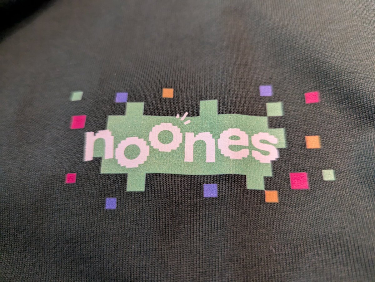 WarrenMathew's tweet image. Crypto quiz winners at @noonesapp Saigon event with @offchainglobal definitely a superapp solving real problems! Try fee free crypto trades, payments and remittance on @Visa rails