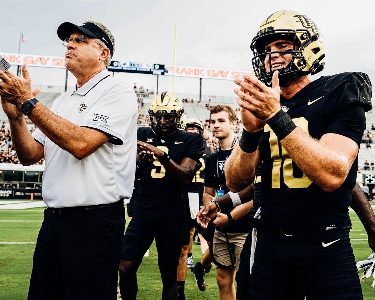 JohnRhysPlumlee's tweet photo. Thankful for this man! Gave me an opportunity of a lifetime at UCF and I am forever grateful!! 
@CoachGusMalzahn https://t.co/YWDFVvJbOl