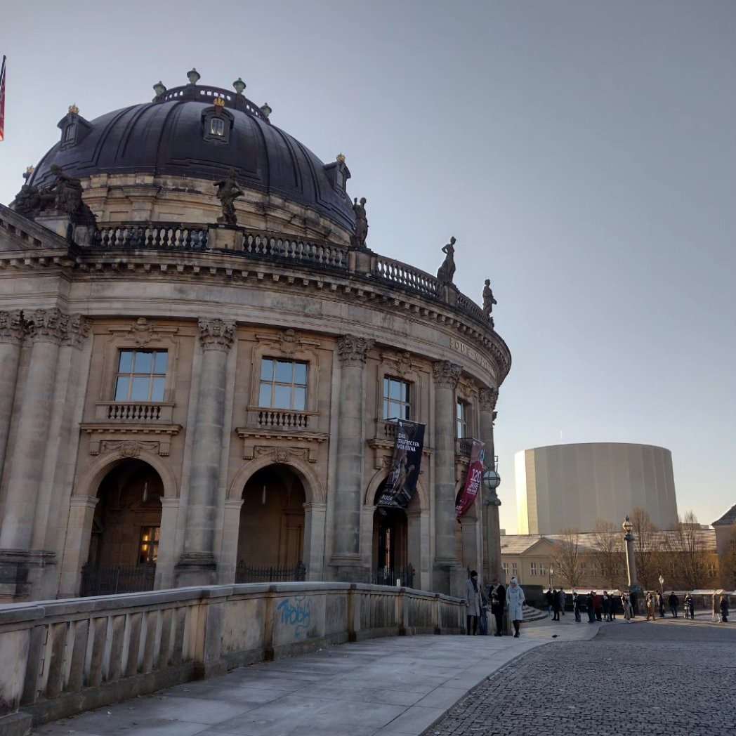 JohEberhardt's tweet image. Noch einmal #Museumssonntag im #BodeMuseum @kulturSPK. Mit dabei das #Münzkabinett_Berlin #museumistmehr.