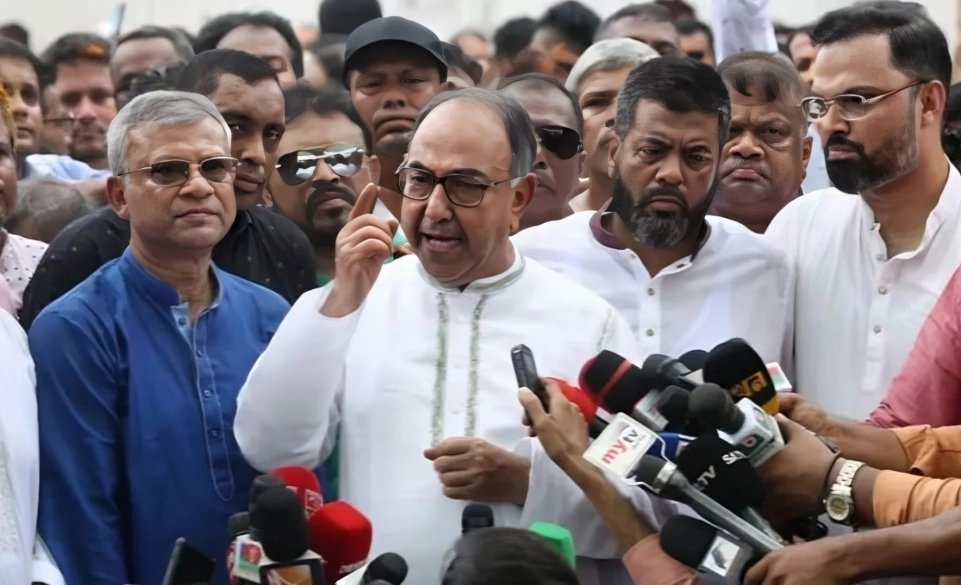 Basherkella - বাঁশেরকেল্লা tweet media