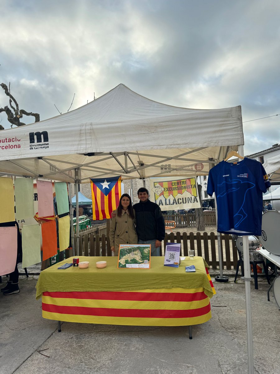 celallacuna's tweet photo. Us esperem a la Fira de Sant Andreu, a la zona d'entitats! #celallacuna #lallacuna #firadesantandreu #matançadelporc https://t.co/u7BAaJeg3L