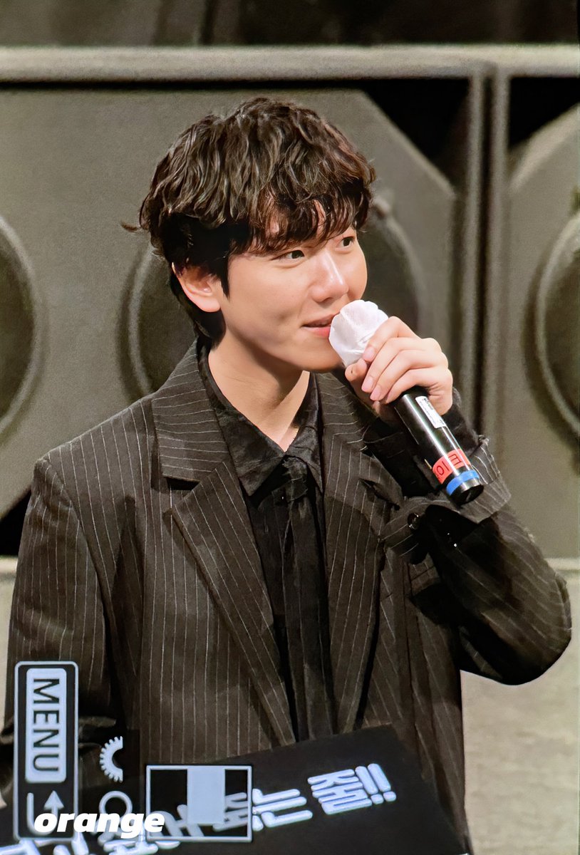 241201  cgv 무대인사

#BAEKHYUN #백현#BAEKHYUNinCINEMAS #Lonsdaleite_dot_INCINEMAS #CGV #스크린X #ScreenX #4DX #ULTRA4DX