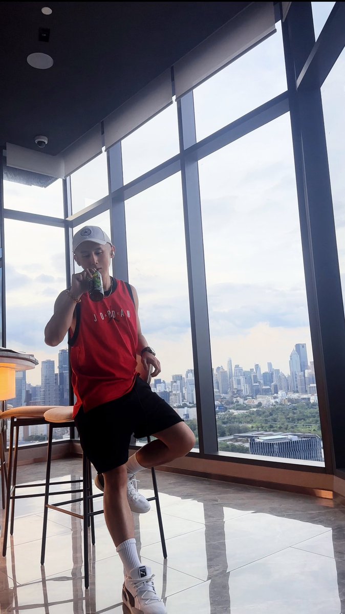 🦶 🦶🍺 🍽️ <a href="/chaodaali/">Chris Li力🍆 Bangkok</a>