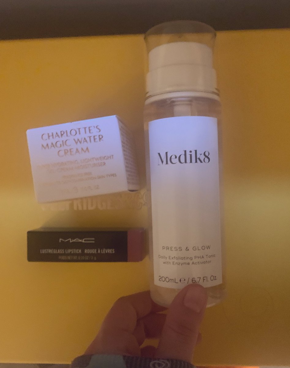 ✨ Goddess Bee ✨ tweet media