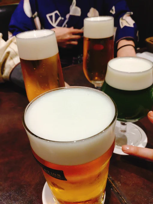 今日は東京アートブックフェア行ったあとふぉろわさんと飲酒しました