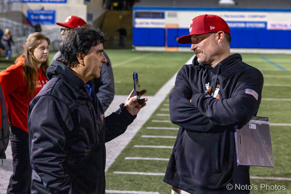 Notos_Photos's tweet photo. @JohnJDevine always good to see you on the sidelines. https://t.co/8CDIsW9W8N