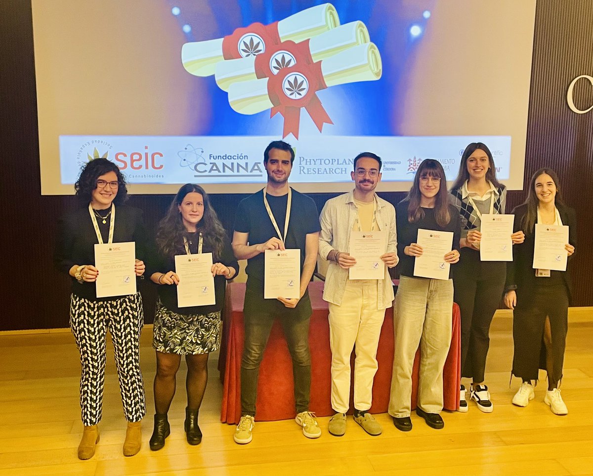 Our postdoc <a href="/unzueta_paula/">Paula Unzueta</a> received the award to the best oral comunication in the <a href="/SEICannabinoide/">SEIC</a> meeting in Córdoba. Congrats Paula!!! 🔝🔝🔝