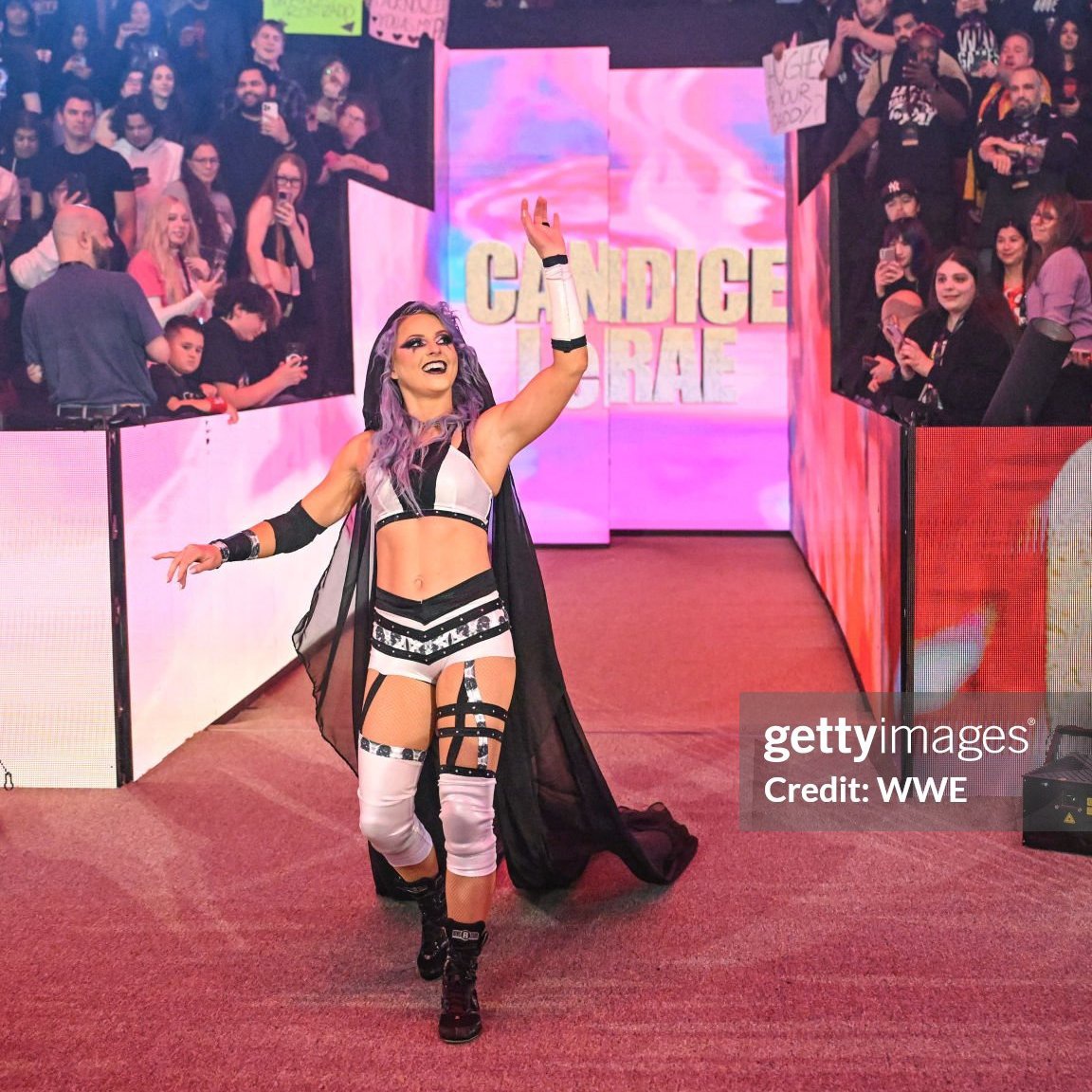 OneOfCupCake's tweet photo. Only pose that matters https://t.co/vCcZHWq3yt
