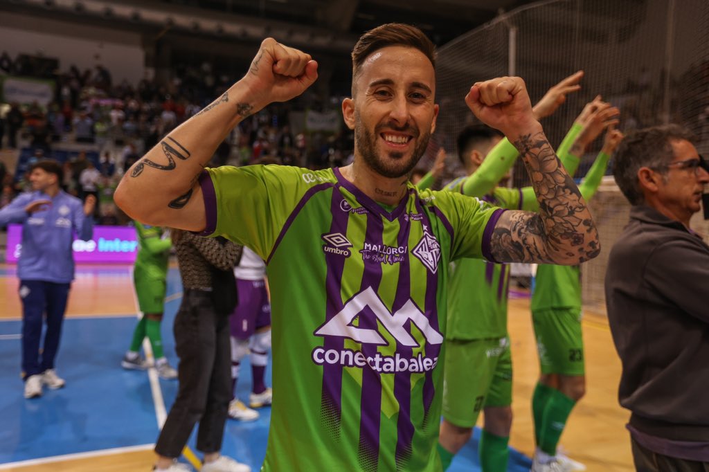 PalmaFutsal's tweet photo. โ๏ธ ๐
๐๐ฅ๐ข๐ณ ๐๐จ๐ฆ๐ข๐ง๐ ๐จ
#AlaFinalFour
#UEFAFutsalChampionsLeague https://t.co/jAiMsnshPg