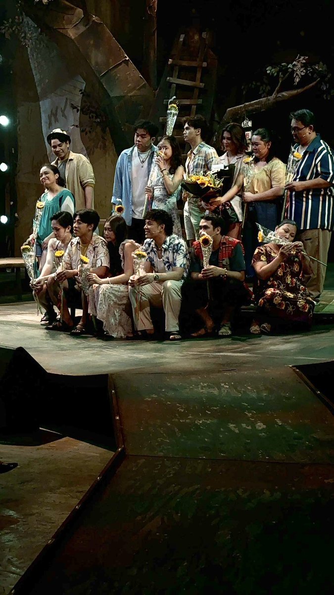 TEATRO BINI (@teatrobini) on Twitter photo 1 show done, another one to go!
Isang paalam at congratulations kay <a href="/BenedixRamos/">Benedix Ramos</a> <a href="/iamandiabaya/">Andi Abaya</a> <a href="/anjisalvacion/">anji</a> at Yeyin dela Cruz sa pag ganap ninyo sa mga karakter ni Rovic, George, Corrinne, at Nanay Azon sa #TabingIlogTheMusicalRerun
May byahe pa pa-San Juan E ng 7:30pm, 1 show done, another one to go!
Isang paalam at congratulations kay <a href="/BenedixRamos/">Benedix Ramos</a> <a href="/iamandiabaya/">Andi Abaya</a> <a href="/anjisalvacion/">anji</a> at Yeyin dela Cruz sa pag ganap ninyo sa mga karakter ni Rovic, George, Corrinne, at Nanay Azon sa #TabingIlogTheMusicalRerun
May byahe pa pa-San Juan E ng 7:30pm,