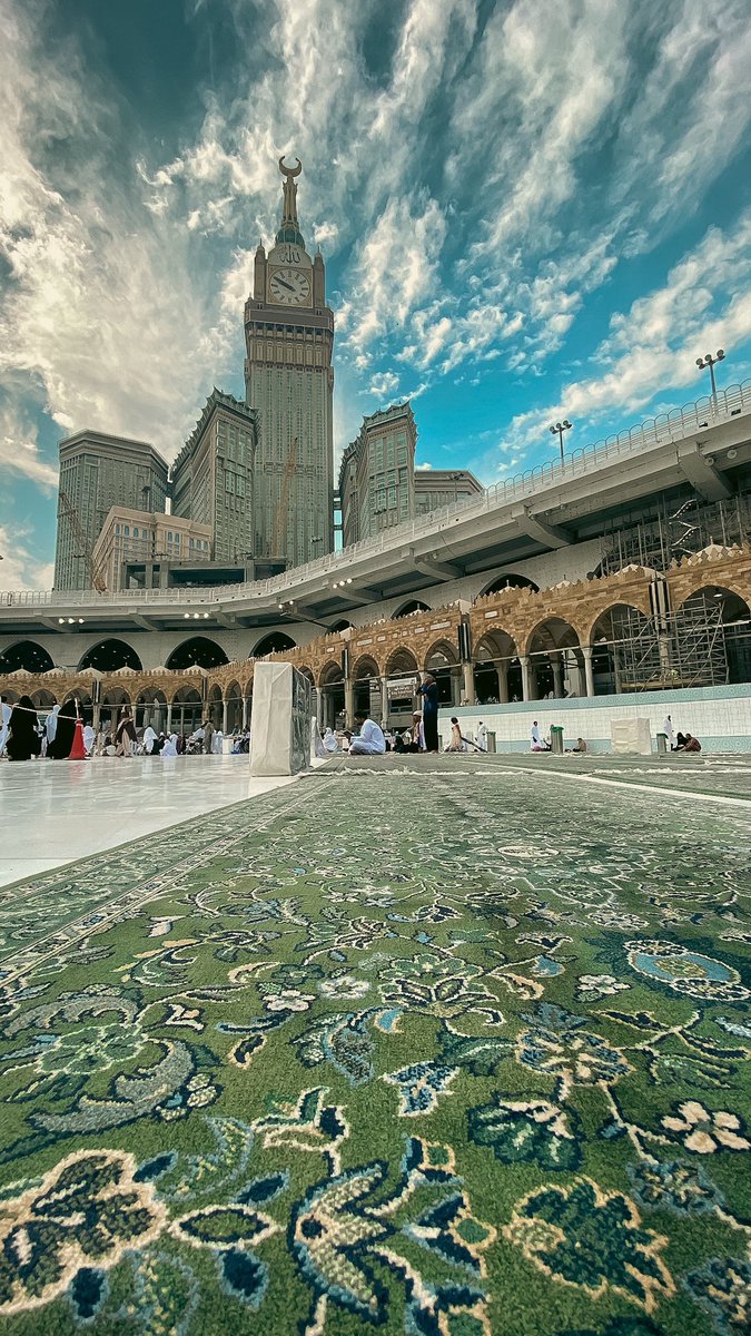 xmohaviic's tweet photo. اللهم قبولا في السماء ومحبةً في الأرض وتوفيقًا 
يلازم الخطى وبركةً بالوقت والعمل والصحه والرزق https://t.co/liDTAffuAm