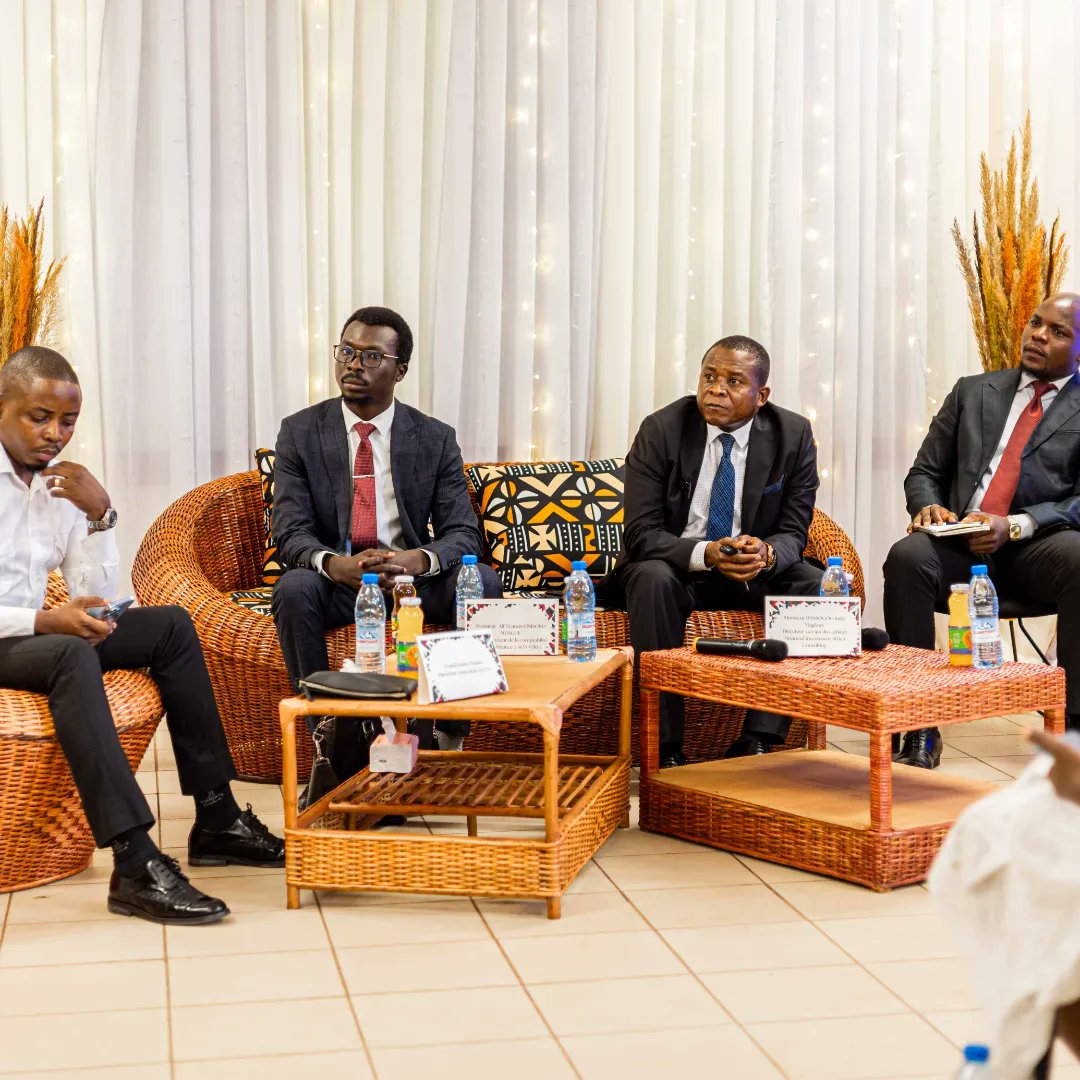 LesManagersUCAC's tweet photo. 🌟 Revivez les moments forts de notre AGO du Club Des Managers, qui s'est tenue le 29 novembre à l'Université Catholique d'Afrique Centrale ! 🎉✨ Sous le thème passionnant du Networking, nos panelistes inspirants ont partagé leurs précieuses connaissances. https://t.co/puea9kxSoy