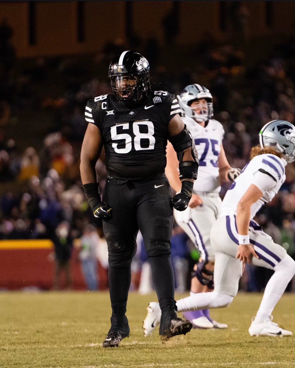 Blessed to receive an offer from <a href="/CycloneFB/">Iowa State Football</a> 

<a href="/AllenTrieu/">Allen Trieu</a> <a href="/AdamSchefter/">Adam Schefter</a> 

<a href="/CoachRasheed/">Eli Rasheed</a> <a href="/TrentSlattenow/">Trent Slattenow</a> <a href="/ISUMattCampbell/">Matt Campbell</a>