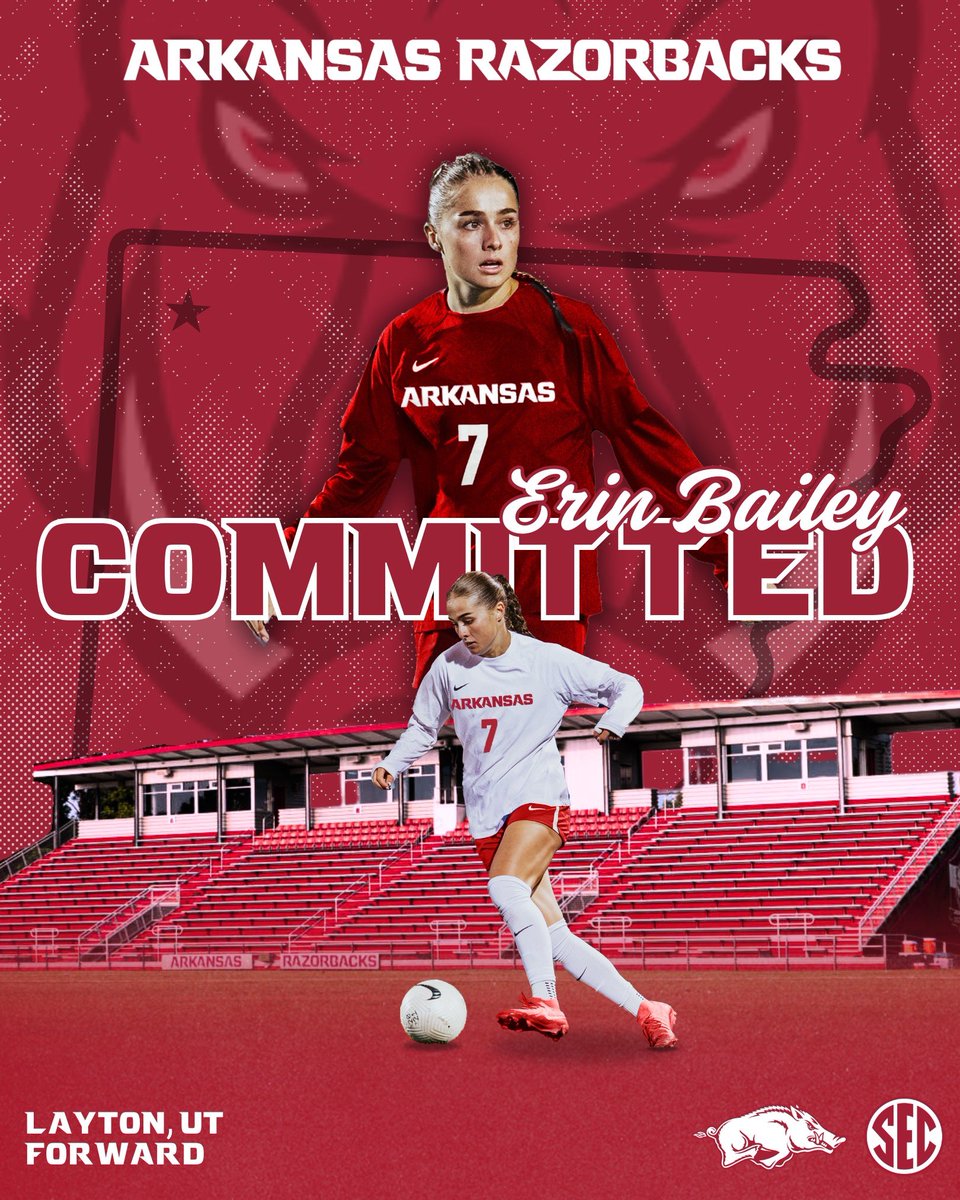 erin7bailey's tweet photo. let’s go hogs !!! #woopig https://t.co/t1UIl5tIc2