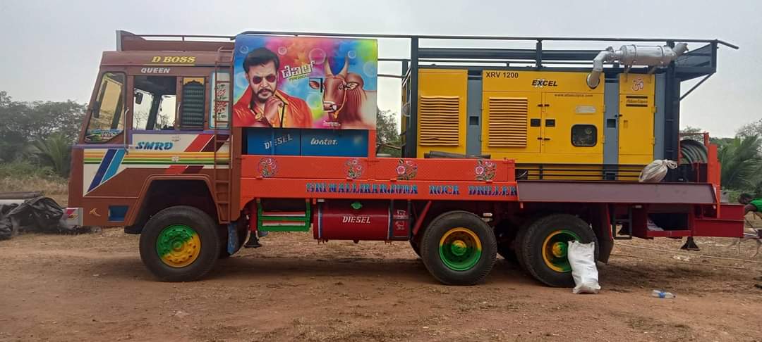Manu_Dacchu45's tweet photo. Unmatchable craze ❤️🔥

#DBoss #BossOfSandalwood 
#Darshan @dasadarshan https://t.co/XA8W2MNKmg