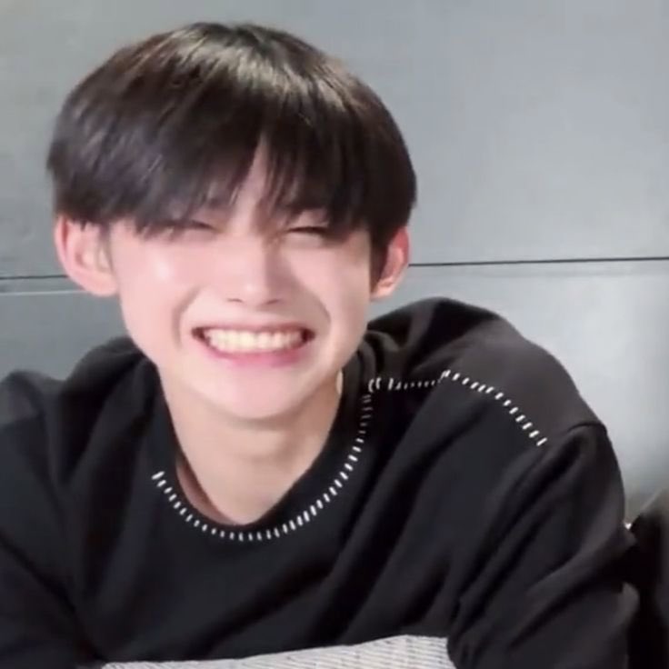 my precious tiny pookie jojo .ᐟ