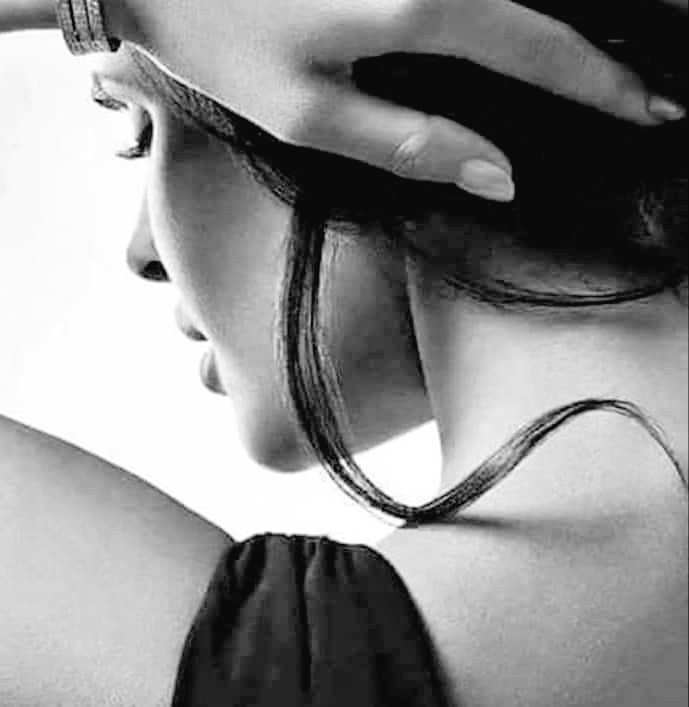 Temps . 
Ara no es tracta de esperar , sinó  de saber a qui o què esperem .
No tots mereixen el nostre temps i ja no estem per perdre'l . 
Moolt boon diaaa a tothoom !!!!