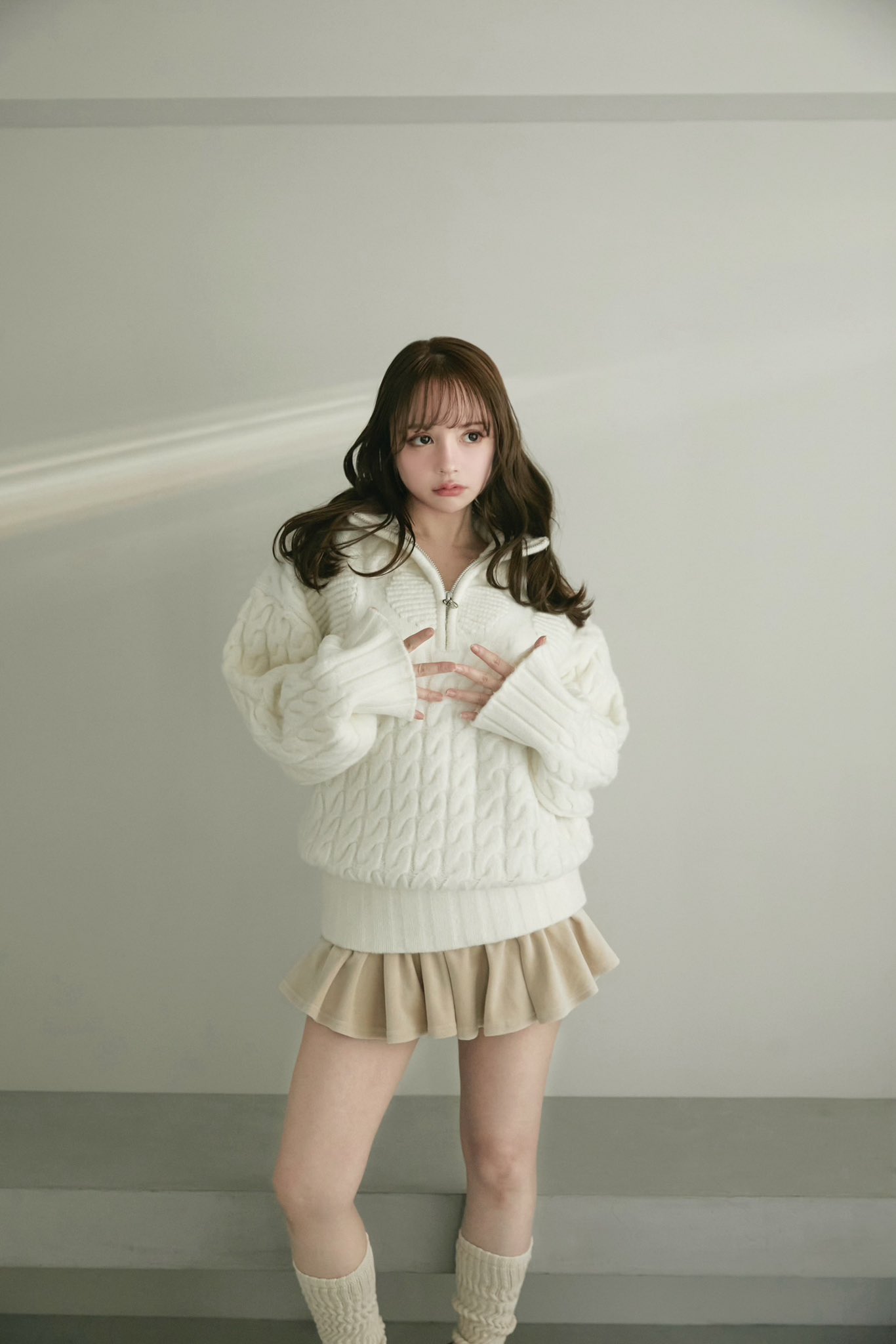 ANDMARY】Silky velor mini skirt