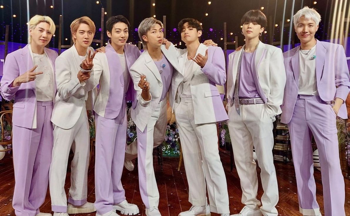 Nastaran7995's tweet photo. @Childoftaehkook @melon Purposefully excluding a BTS member from an MMA VCR intended to honour their legacy isn’t an honour. 
It’s an insult.

BTS IS SEVEN
#BTSisSeven
BTS IS 7
#MelonRespectSUGA
MELON RESPECT SUGA
#WeLoveYouYoongi 
SUGA IS BTS
@melon
... https://t.co/VSo6j0naxX
