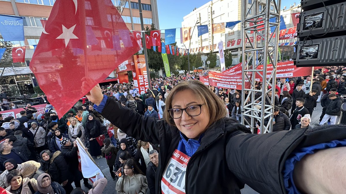 Hazırız, #GaziantepAşkıyla hep birlikte koşuyoruz. 🏃‍♀️🏃‍♂️

#GaziYarıMaratonu