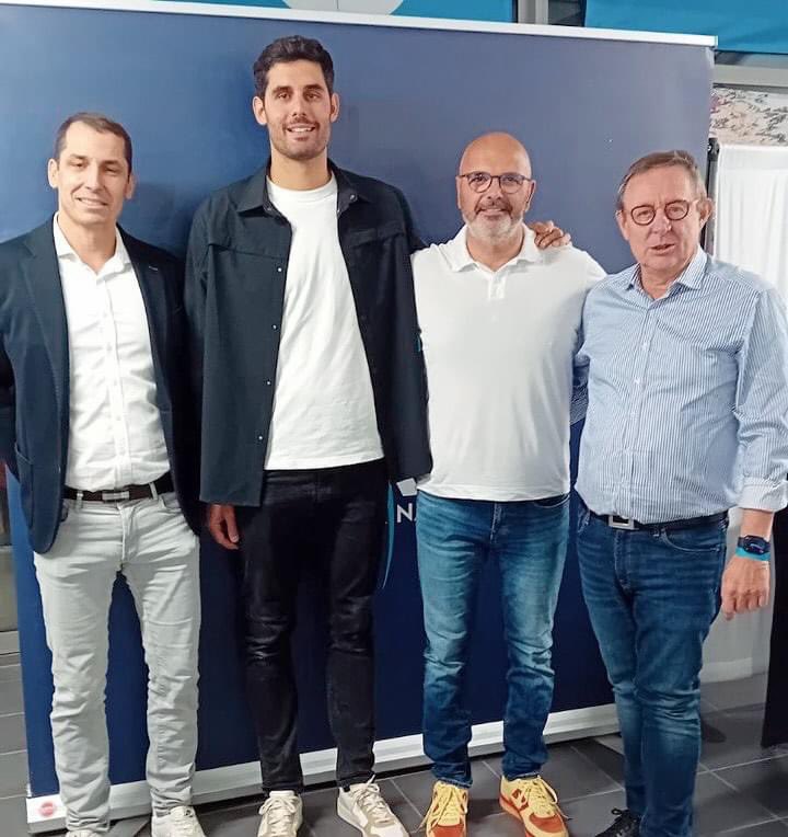 Cyrille Blint tweet media