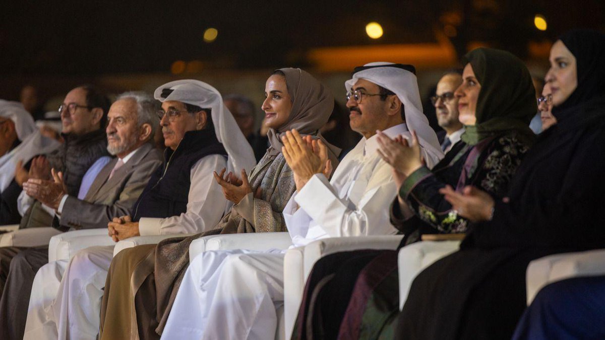 holaqatar92's tweet image. La 22ª edición de Al Ghorrah for Literature and Arts culminó con éxito, celebrando la rica herencia árabe-islamica con obras como Al Feel Ya Malik Al Zaman, conciertos de la Qatar Philharmonic Orchestra y talleres interactivos. 🌟 #AlGhorrah2024 #QatarCulture #DohaEvents