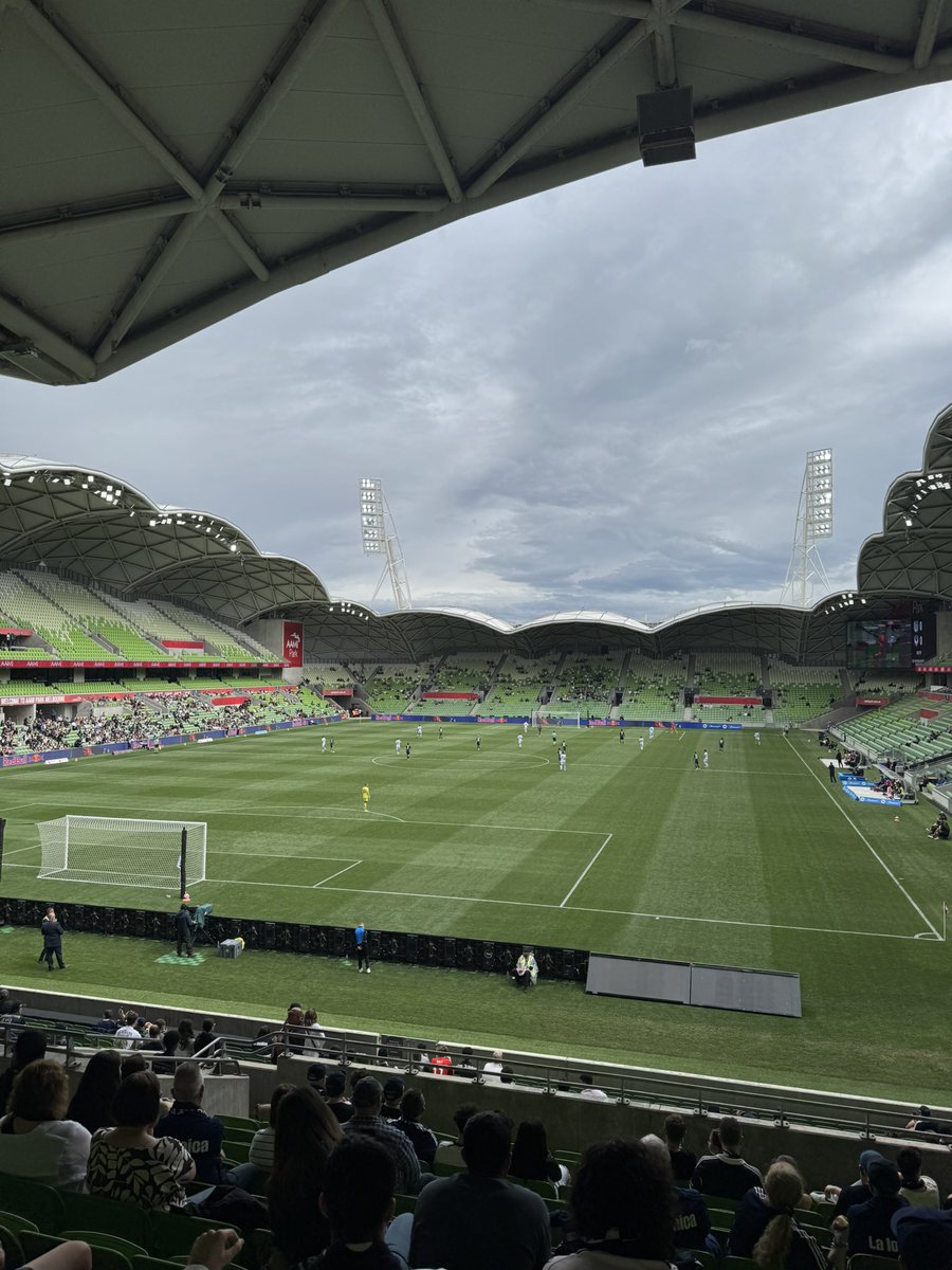 First <a href="/aleaguemen/">Isuzu UTE A-League</a> match since I moved to London in 2019. I love this league -  a few observations from today
1️⃣Arzani still a level above
2️⃣Attendance a concern considering nature of the match
3️⃣Quality has gone backwards. Putting it down to more youth on display, which I’m for